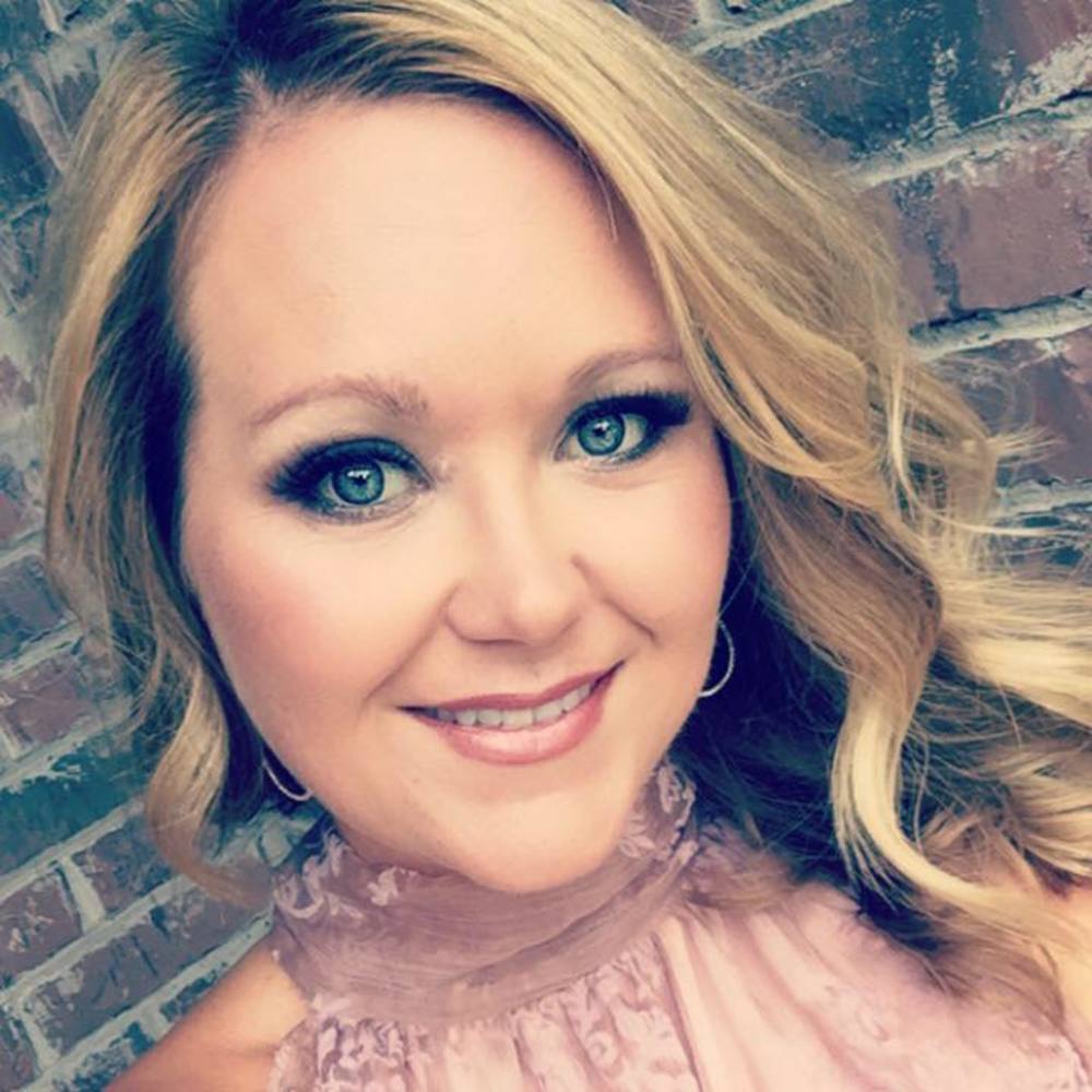 Meet your Posher, Jennifer